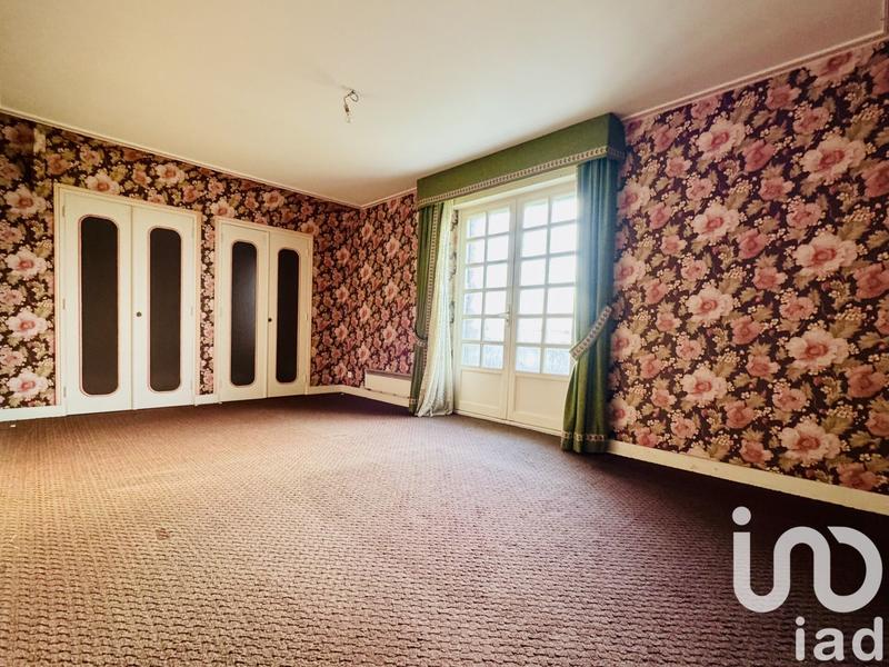 Maison - 480 m² - 12 pièces