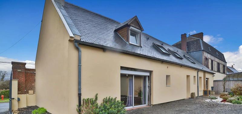 Maison - 147 m² - 8 pièces