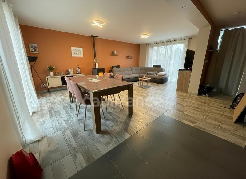 Maison - 105 m² - 5 pièces