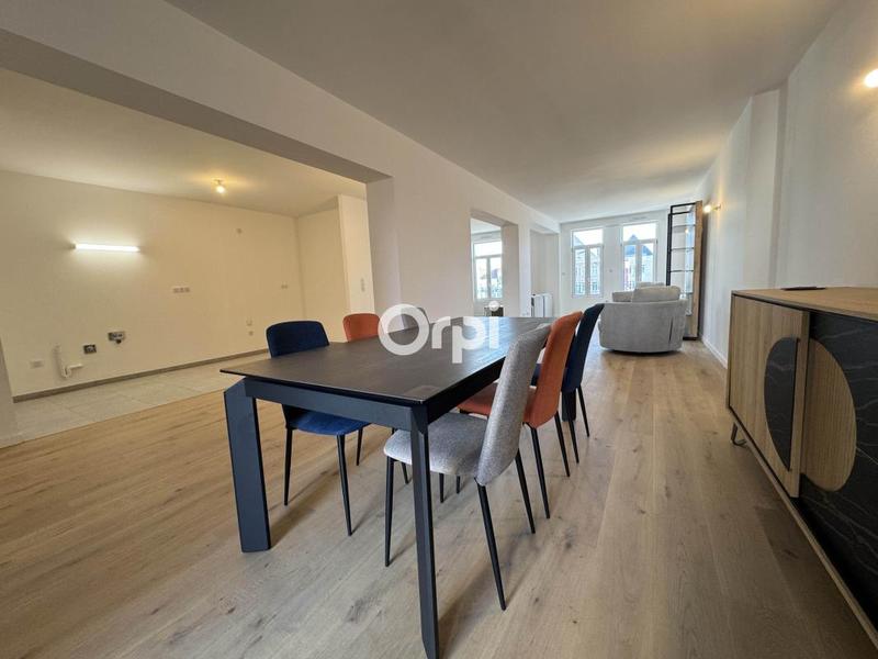 Loft - 117 m² - 3 pièces