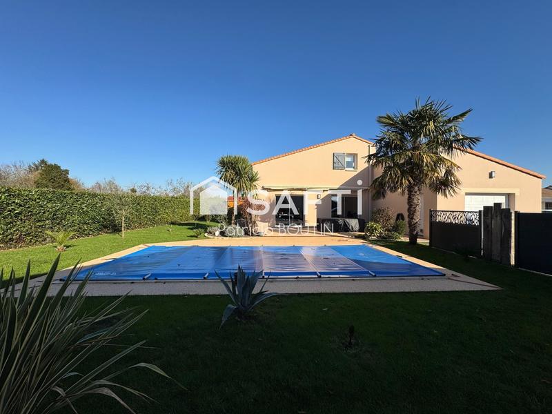 Maison - 170 m² - 6 pièces