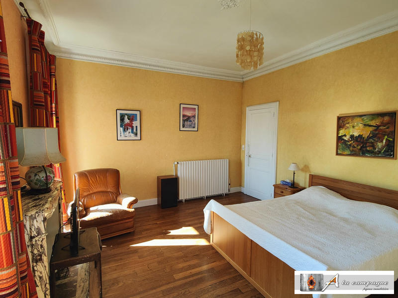 Maison ancienne - 177 m² - 7 pièces