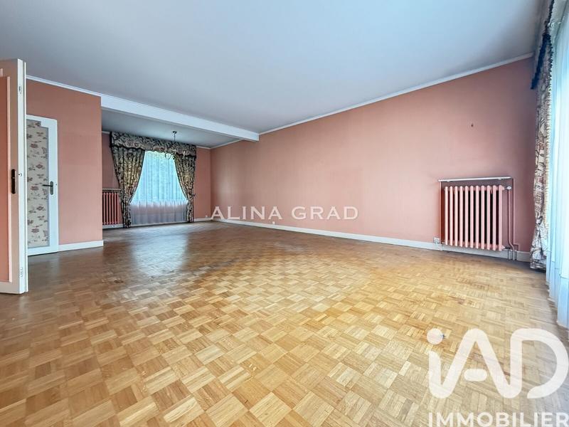 Maison - 140 m² - 6 pièces