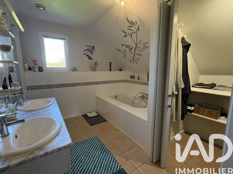 Maison - 149 m² - 6 pièces