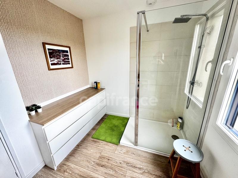 Maison - 146 m² - 7 pièces