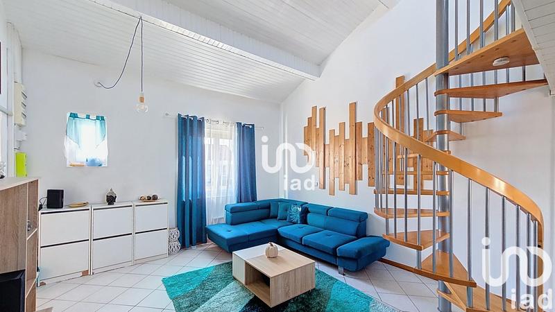 Appartement - 80 m² - 4 pièces