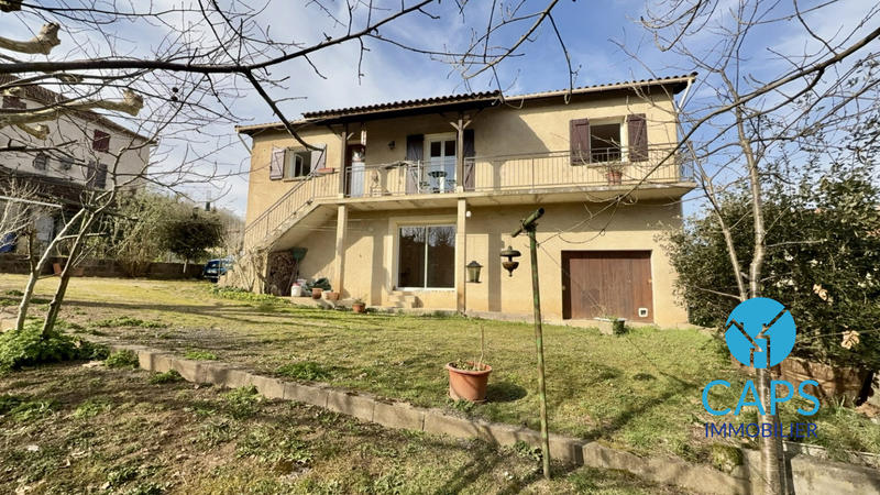 Maison - 176 m² - 8 pièces