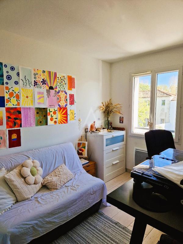 Maison - 64 m² - 4 pièces