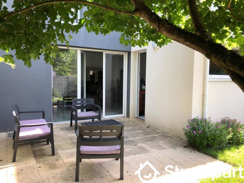 Chambre - 10 m² - 1 pièce