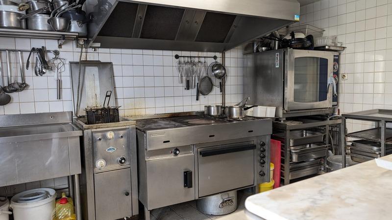 Fonds de commerce - 300 m²