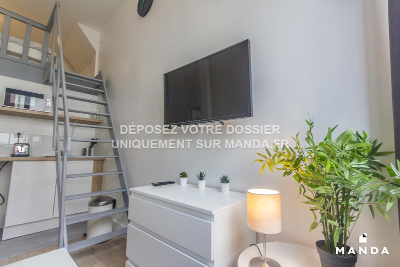 Studio - 13 m² - 1 pièce