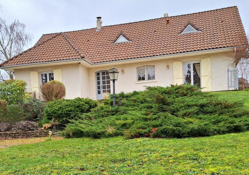 Maison - 159 m² - 7 pièces