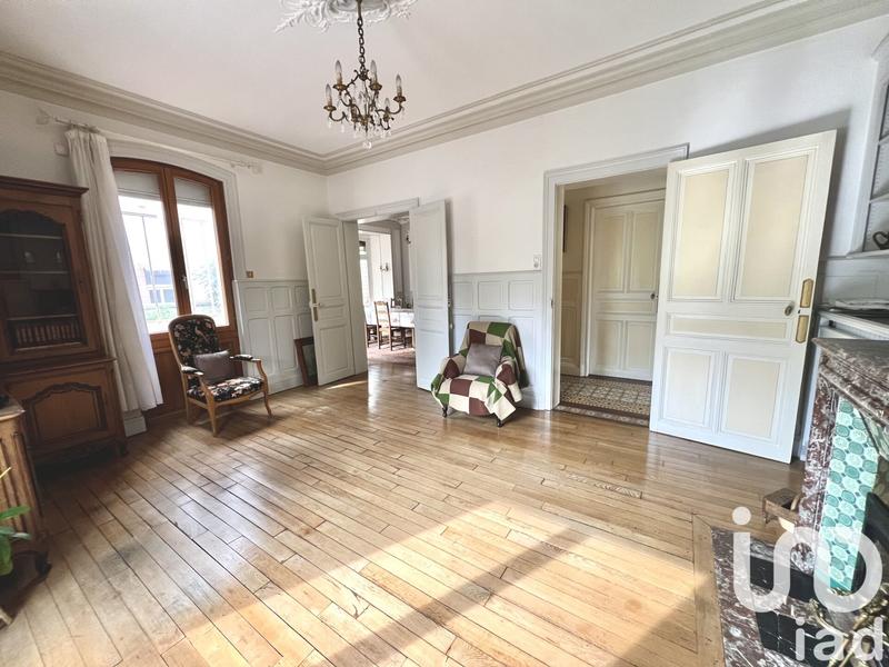 Maison de ville - 191 m² - 7 pièces