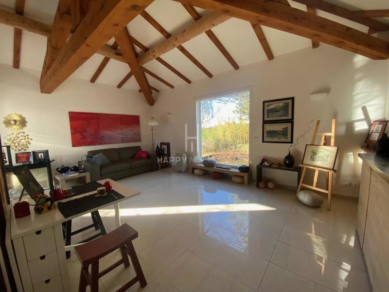 Maison - 265 m² - 12 pièces