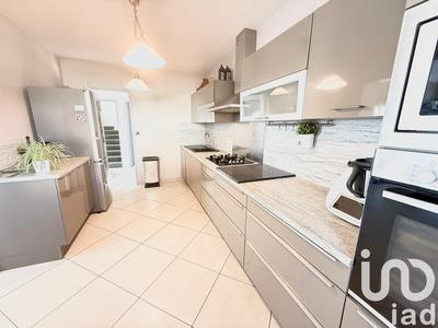 Maison - 113 m² - 7 pièces