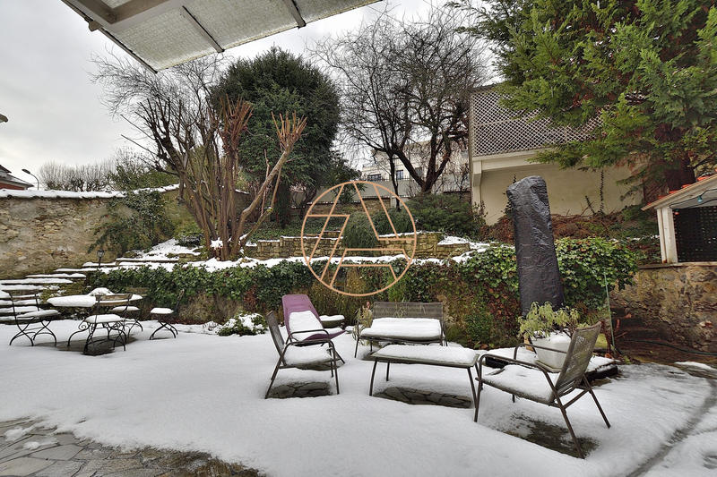 Maison ancienne - 200 m² - 8 pièces