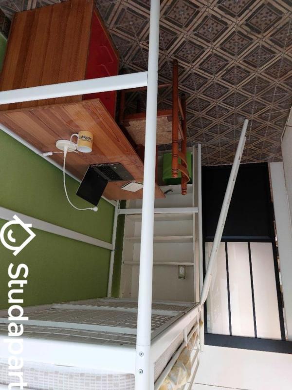 Chambre - 8 m² - 1 pièce