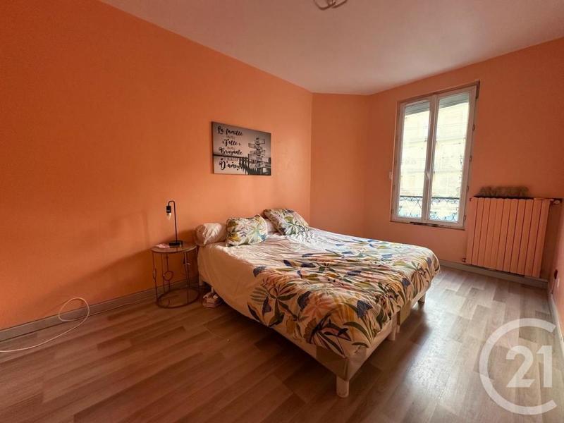 Maison bourgeoise - 125 m² - 6 pièces