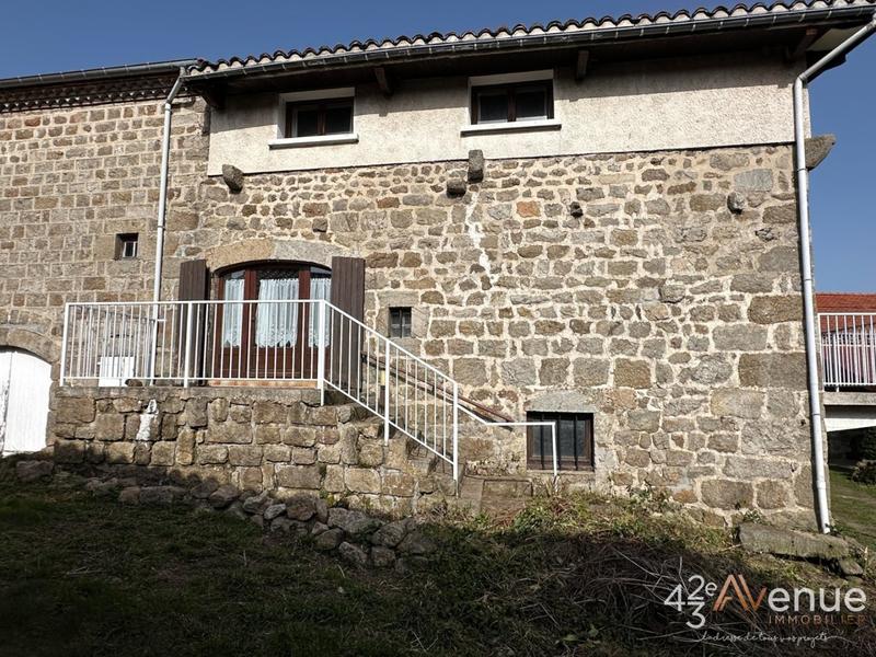 Maison - 223 m² - 8 pièces