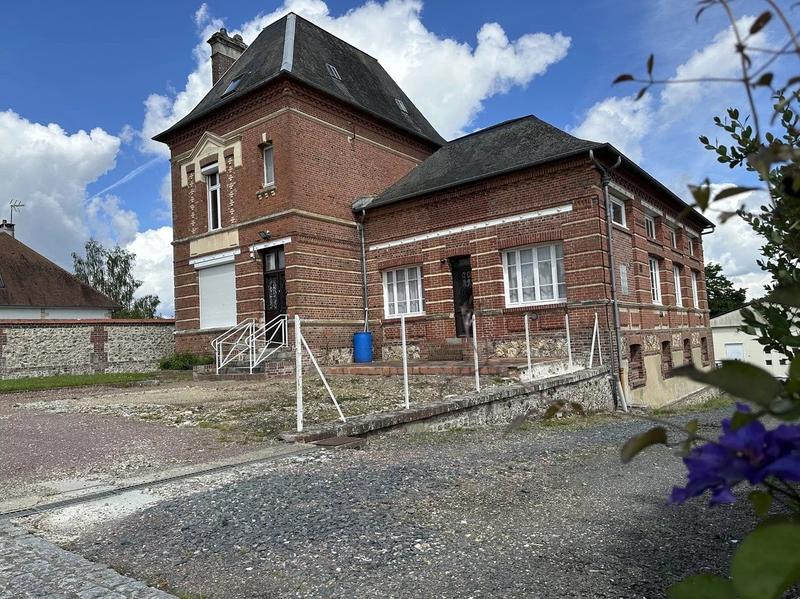 Maison - 202 m² - 6 pièces