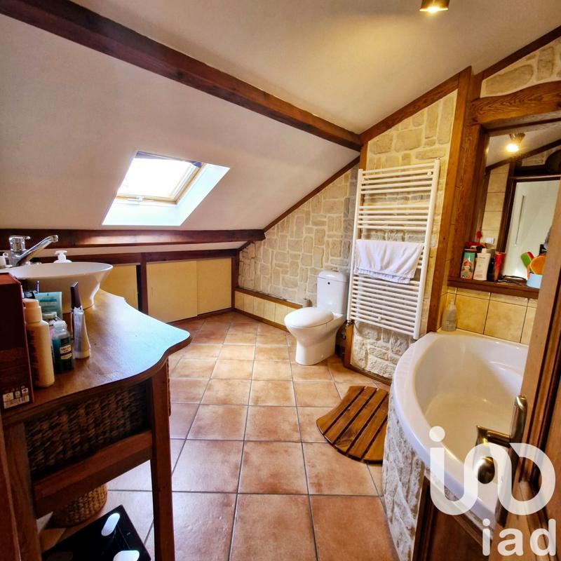 Maison - 136 m² - 9 pièces