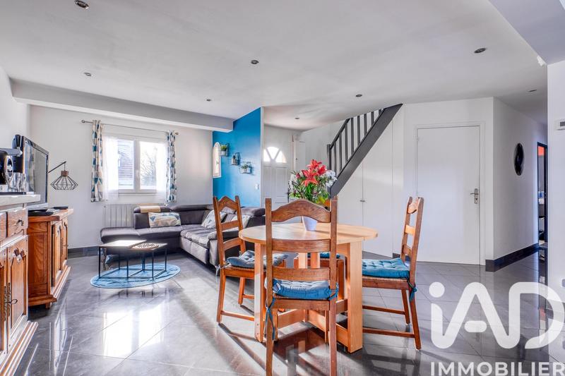 Maison - 136 m² - 6 pièces