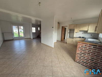 Maison - 99 m² - 6 pièces