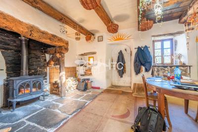 Mas - 78 m² - 7 pièces