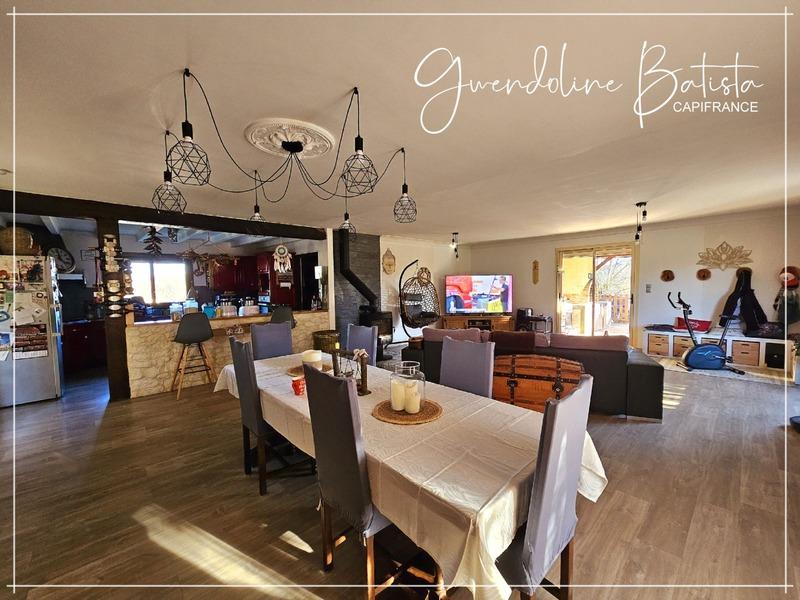 Maison - 145 m² - 5 pièces