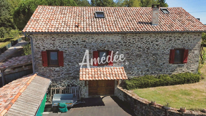 Maison ancienne - 122 m² - 4 pièces