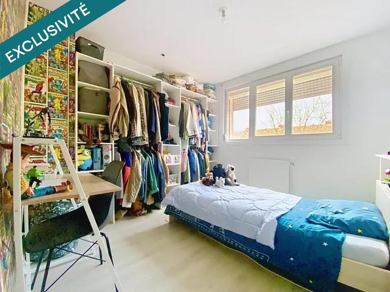 Maison - 90 m² - 5 pièces