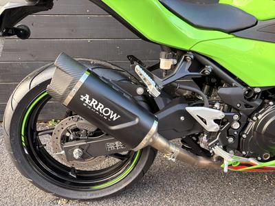 Kawasaki Ninja 500 se