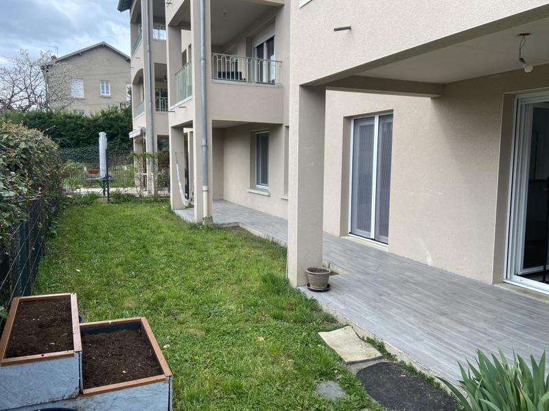 Appartement - 77 m² - 3 pièces