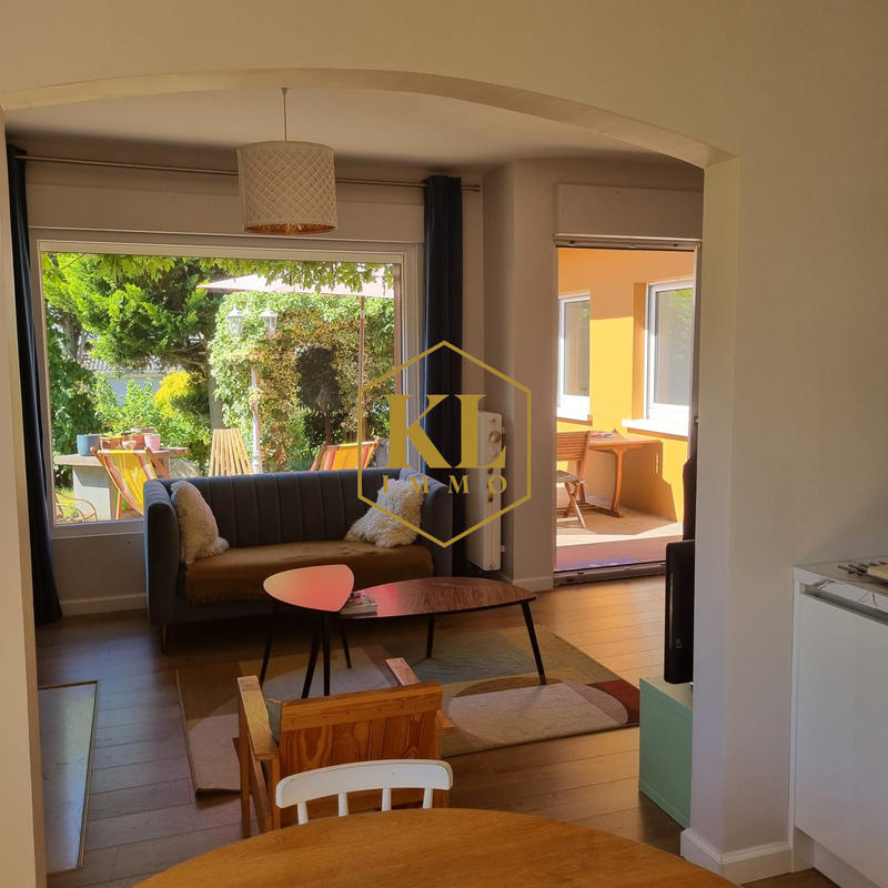 Maison - 102 m² - 6 pièces