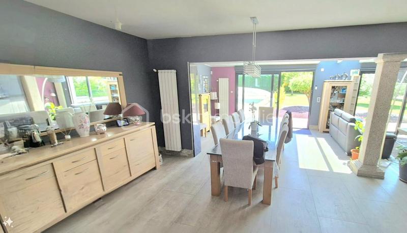 Maison de village - 175 m² - 6 pièces