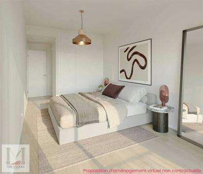 Appartement - 79 m² - 4 pièces