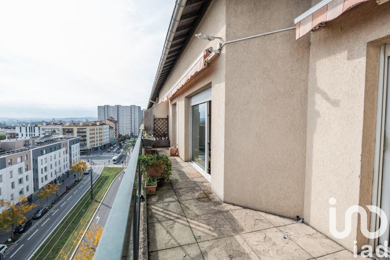 Appartement - 125 m² - 5 pièces