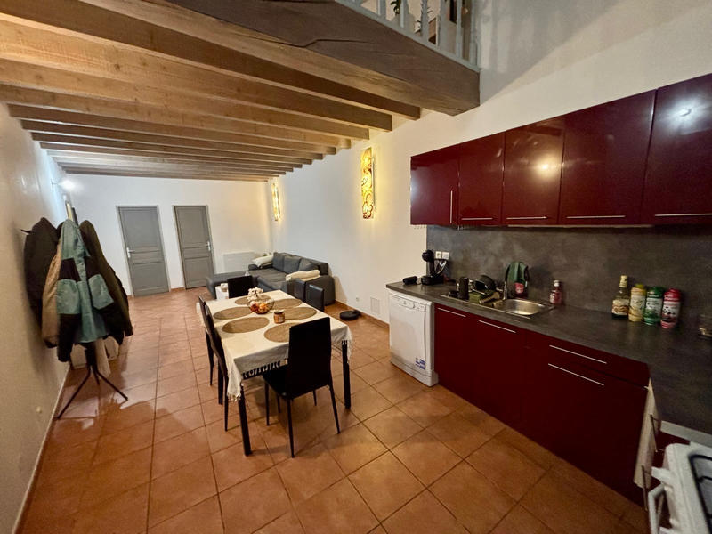 Loft - 68 m² - 2 pièces