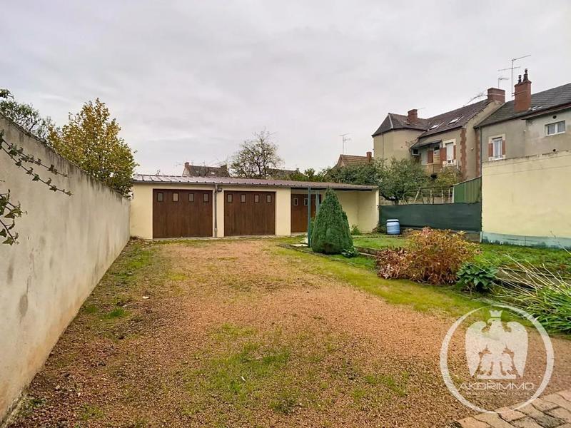 Maison - 162 m² - 6 pièces