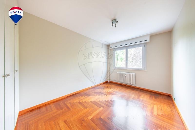 Appartement - 122 m² - 5 pièces