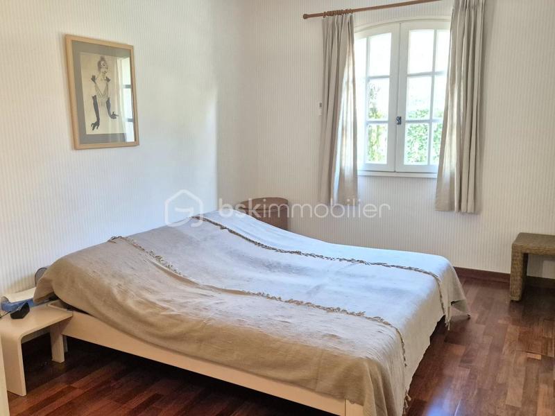 Maison - 183 m² - 6 pièces