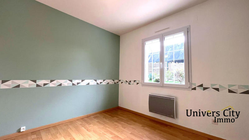 Maison traditionnelle - 128 m² - 6 pièces