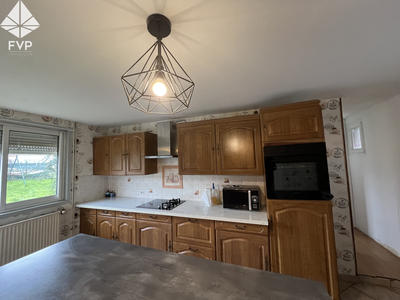 Maison de village - 97 m² - 4 pièces