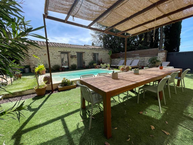 Mas - 293 m² - 11 pièces