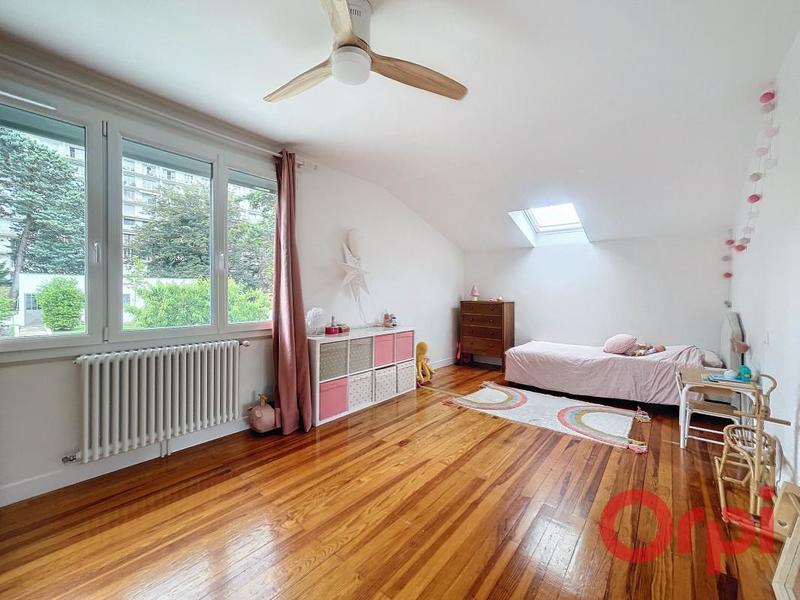 Maison - 146 m² - 5 pièces