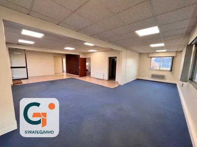 Immeuble mixte - 411 m² - 3 pièces