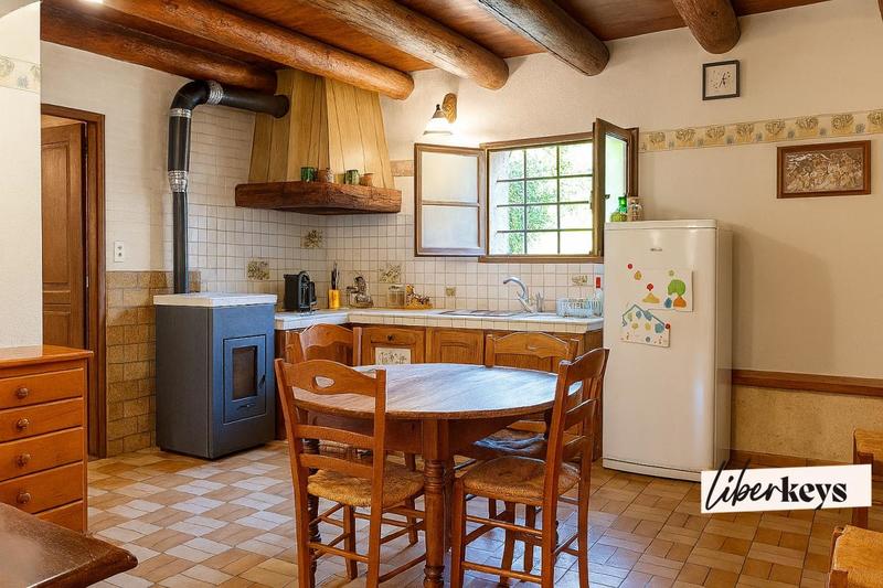 Maison - 107 m² - 4 pièces