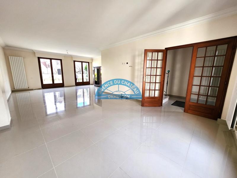 Maison - 160 m² - 7 pièces