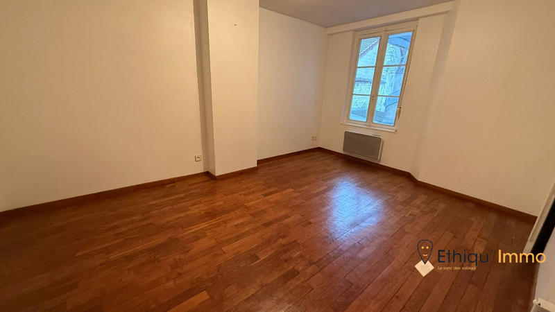 Local commercial - 200 m²