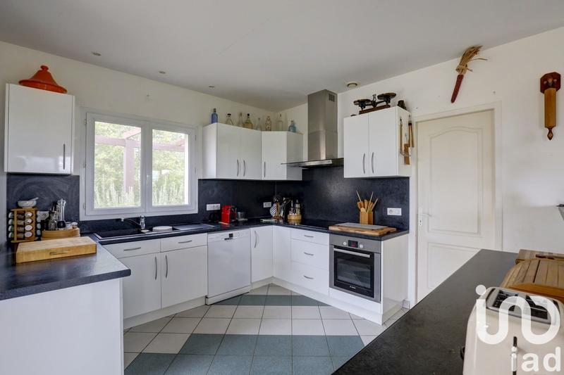 Maison - 196 m² - 6 pièces